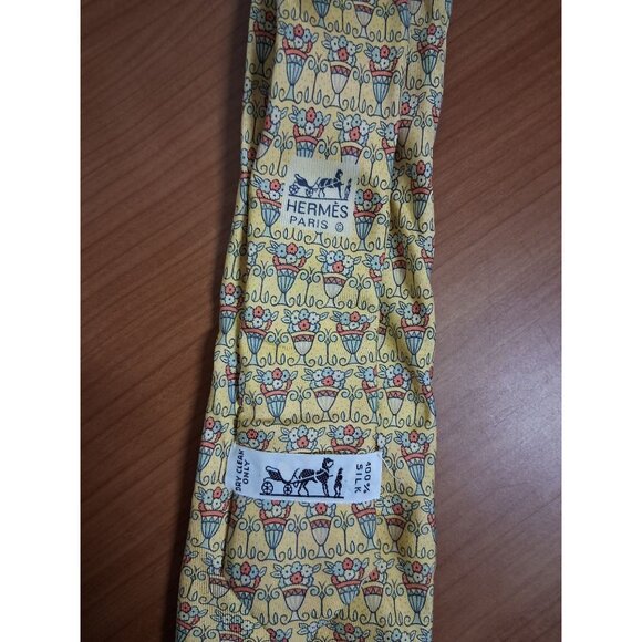 VTG Hermes Paris 100% Silk Neck Tie Men's Yellow Garden Cottage Boho Y2K Retro - Picture 4 of 5